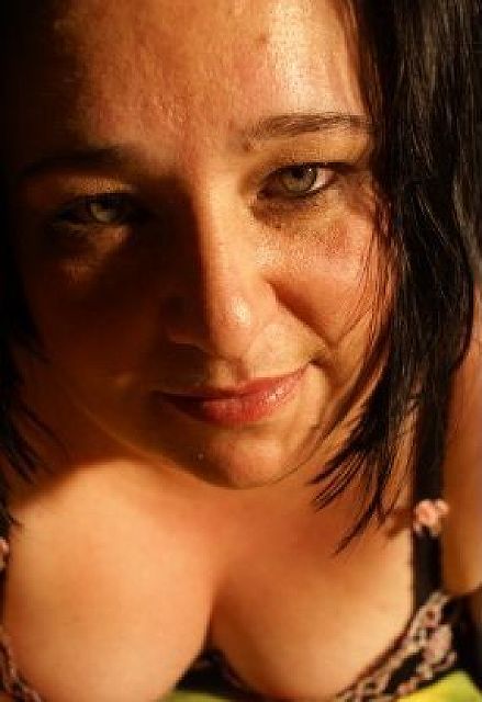 Sarah46 - Ich hatte es nicht immer leicht im Leben!