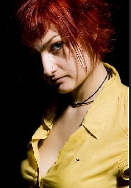 Engel30 - Rote / brünette Haare und immer gut gelaunt!