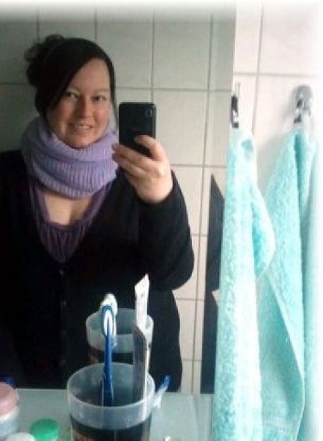 Ramien - Junge Frau sucht Spass mit reifem Mann!