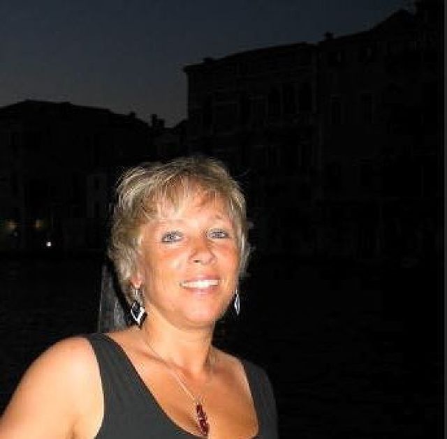 Darling51 - Nicht nur reich an Erfahrung - auch Geld ist genug daaaaaa!