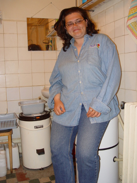 Emilia - Emilia mit Riesenbrüsten!!!