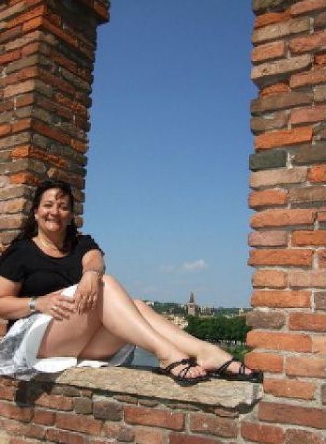 Sieglinde - Sehr feminine Frau geizt nicht mit ihren Reizen!