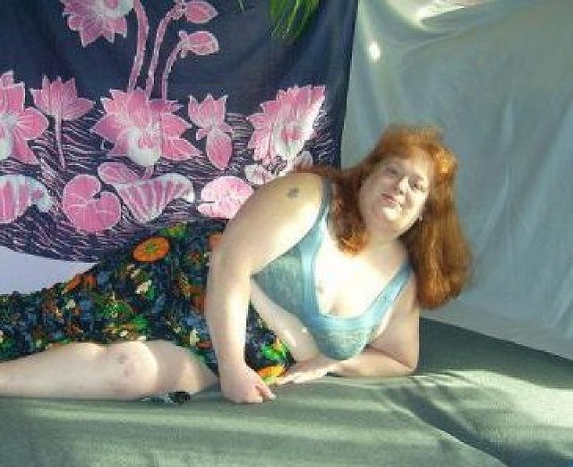 Virag55 - Geschiedene Frau sucht einen schlanken Mann!