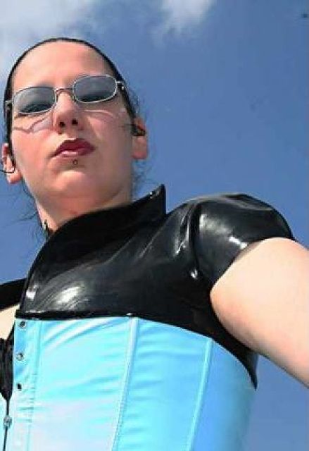 Goth33 - Gothic Lady sucht Männer!