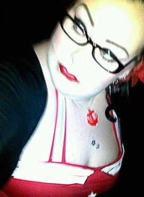 Rund29 - Mollige Frau sucht 3er!