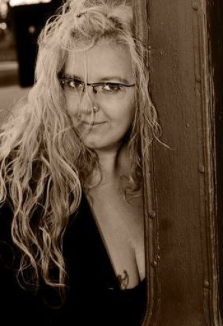 Snow35 - Dominante Singlefrau!