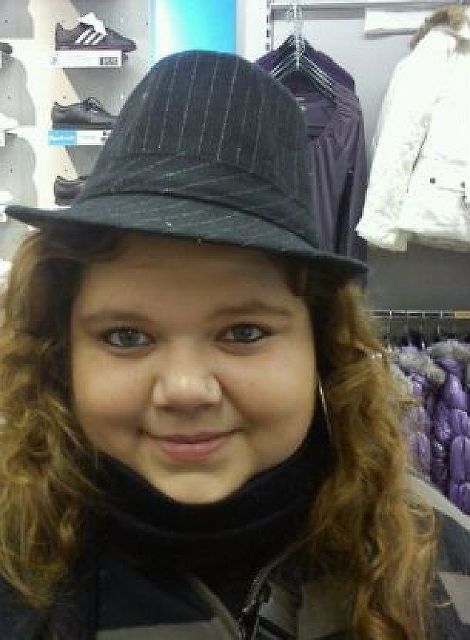 Mopsi30 - Geile Frau und Mutter sucht Mann für 6!