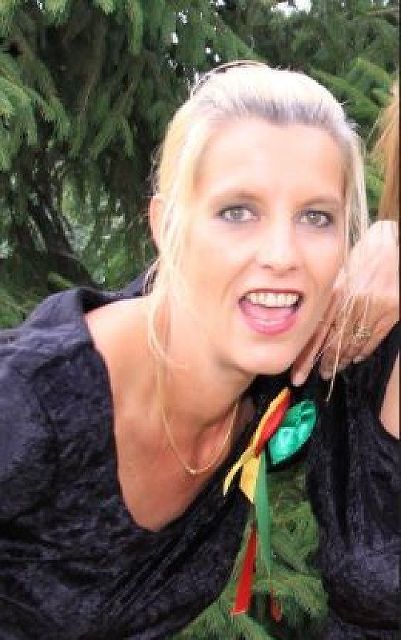 Mond44 - Beziehung? Oder wollen hier alle nur Sex?