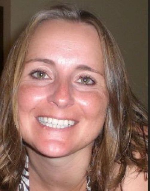 RubyRed - 34 jährige Businessfrau sucht Mann!