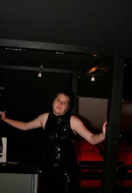 Sculpture - Zürich: suche Sex!