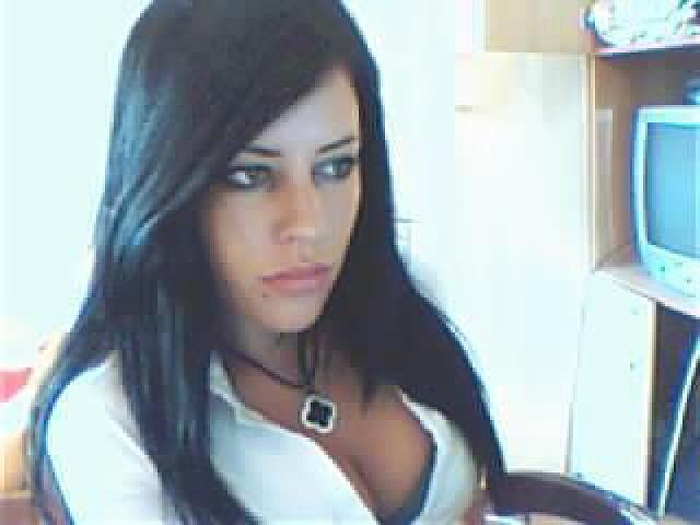 Jamaica - Junge Frau sucht sexuelle Kontakte!