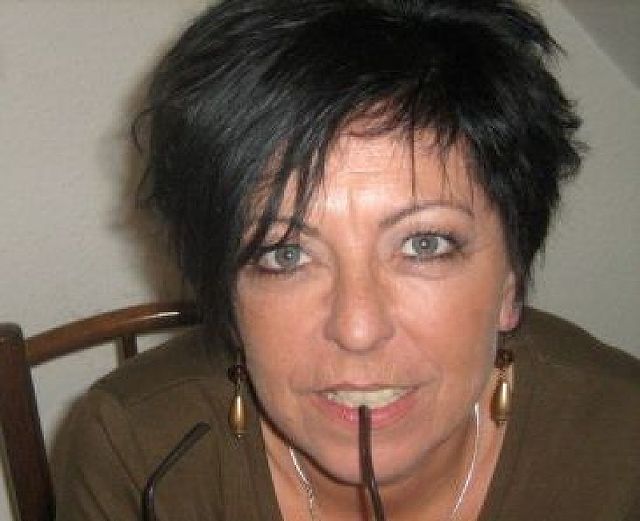 Katze53 - Ehemalige Geschäftsfrau, gut situiert, sucht Mann für gelegentlichen Sex!